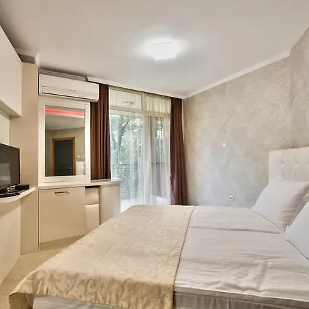 Perfect 3* فارنا