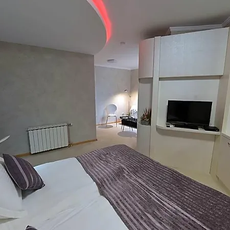 Hotel Perfect Varna