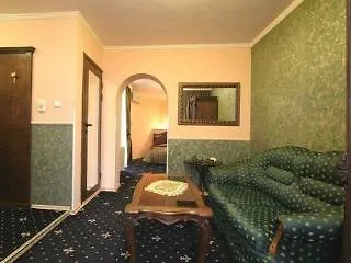 Perfect Hotel
